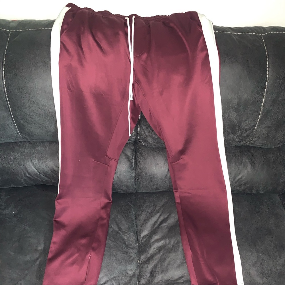 Brand new never worn epmt pants